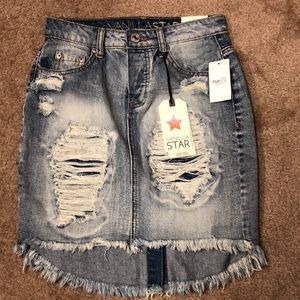 Rue 21 vanilla skirt faded jeans